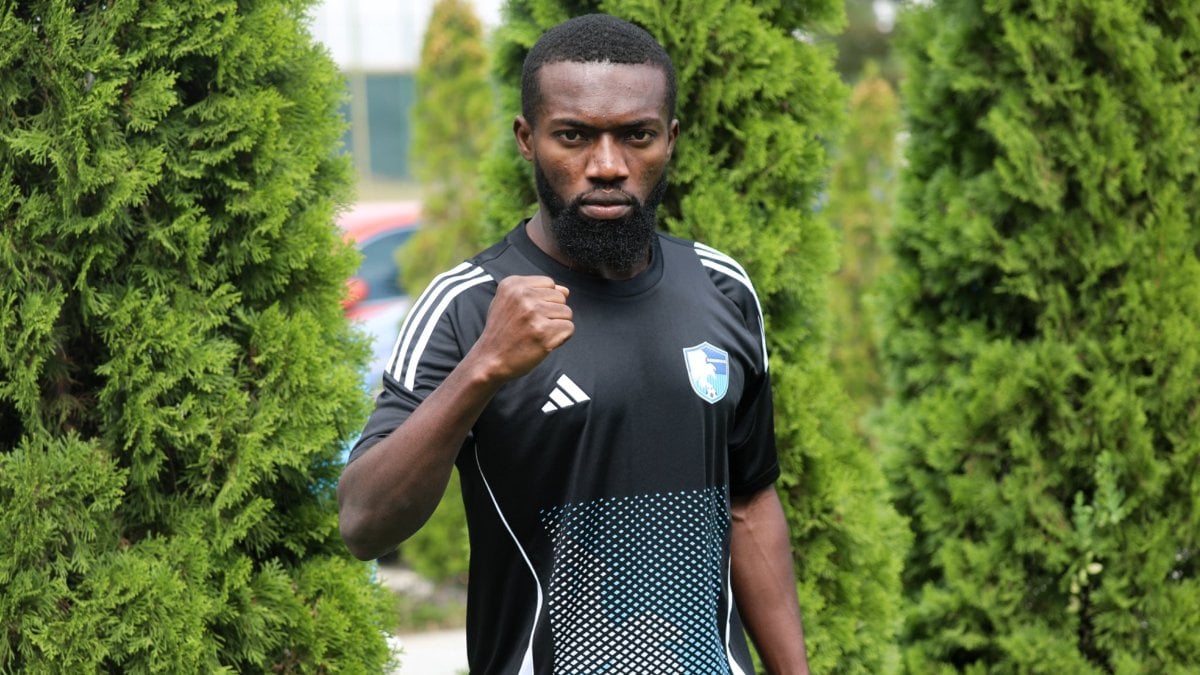 Erzurumspor FK, Okechukwu Azubuike’yi kadrosuna kattı