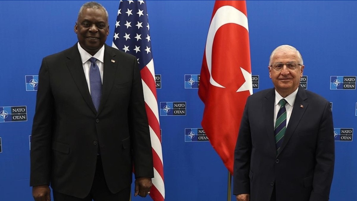 Yaşar Güler, ABD’li mevkidaşı Austin’le Suriye’yi değerlendirdi